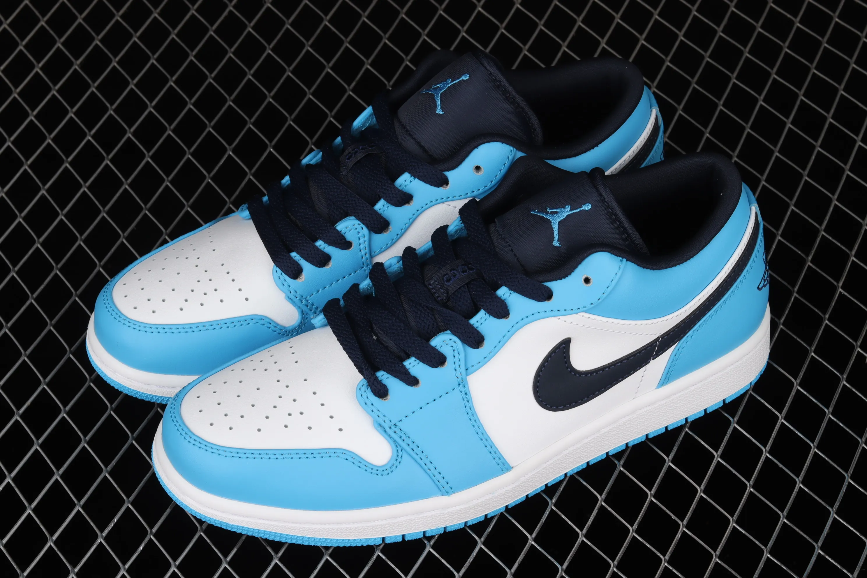 All categories Air Jordan Jordan series basketball shoes Air Jordan 1 Low G version pure original Air Jordan 1 Low AJ1 Joe 1 North Carolina blue low-top cultural and leisure sports sneakers 553558-144